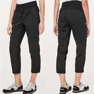 Lululemon Dance Studio Crop 25”‎ Pants Black 4
